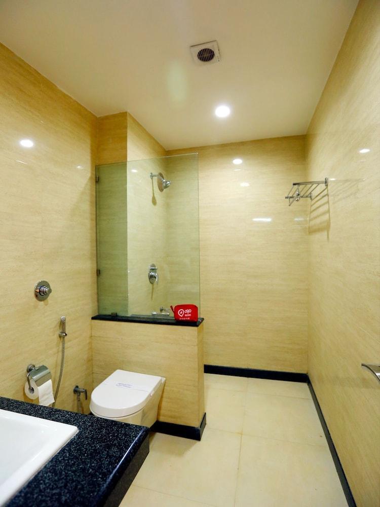 Fabhotel Syberitic Suites Gachibowli - Fully Vaccinated Staff Kondapur  外观 照片