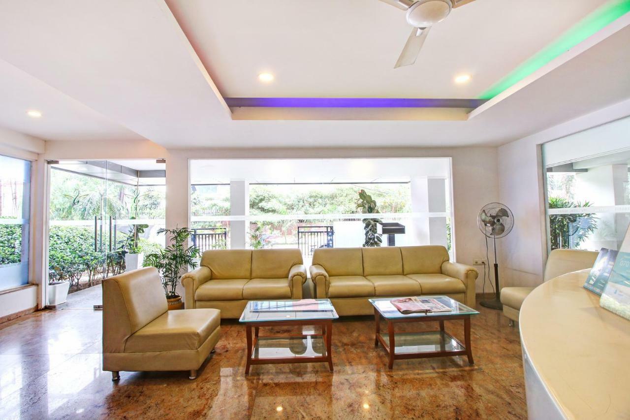 Fabhotel Syberitic Suites Gachibowli - Fully Vaccinated Staff Kondapur  外观 照片